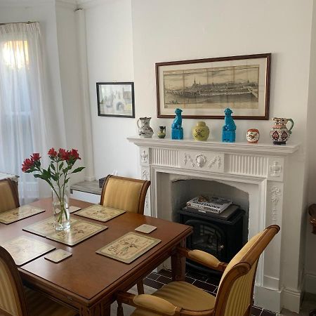 Queens Cottage 솔즈베리 외부 사진